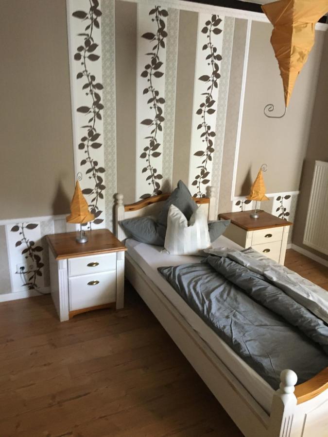 Ferienwohnung Rabennest Hatzenport Экстерьер фото